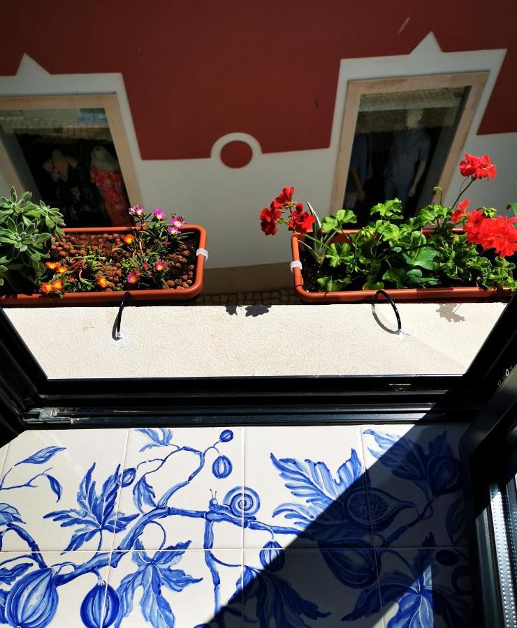 Charming Portuguese Style Apartment, For Rent "Vida A Portuguesa", "Amendoa Or Limao" Alojamento Local Портиман Екстериор снимка