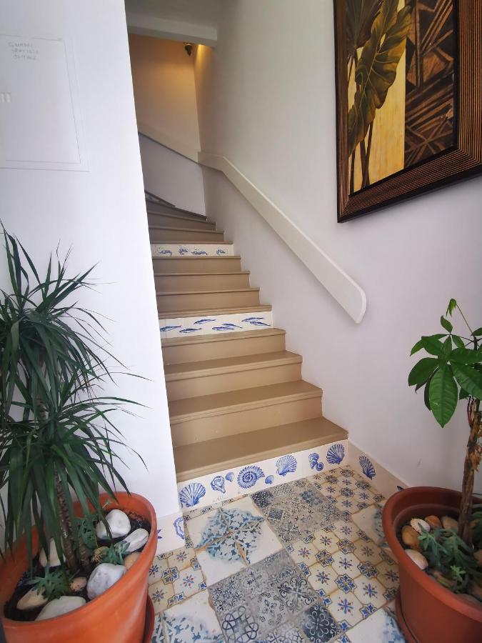 Charming Portuguese Style Apartment, For Rent "Vida A Portuguesa", "Amendoa Or Limao" Alojamento Local Портиман Екстериор снимка