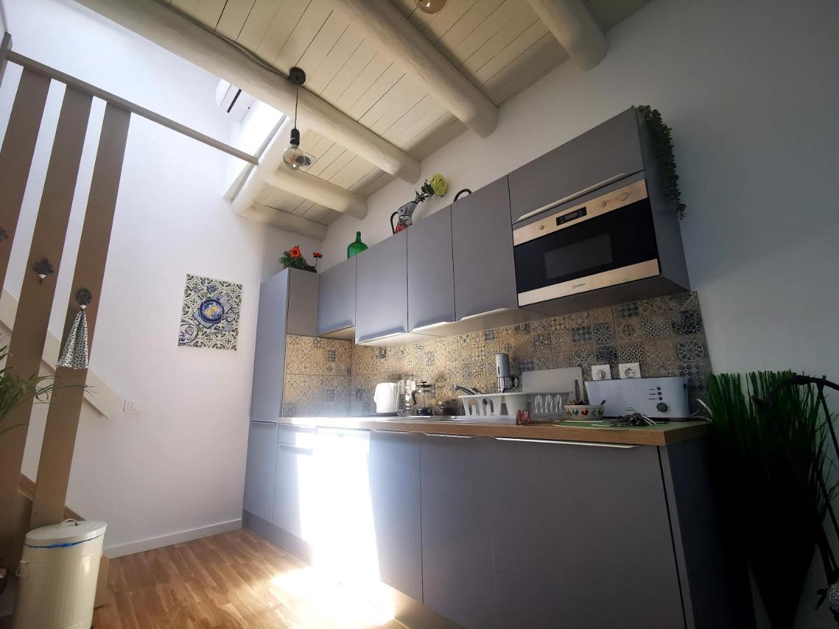 Charming Portuguese Style Apartment, For Rent "Vida A Portuguesa", "Amendoa Or Limao" Alojamento Local Портиман Екстериор снимка